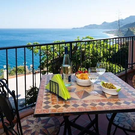아파트 Casa Belvedere Riviera Taormina SantʼAlessio Siculo